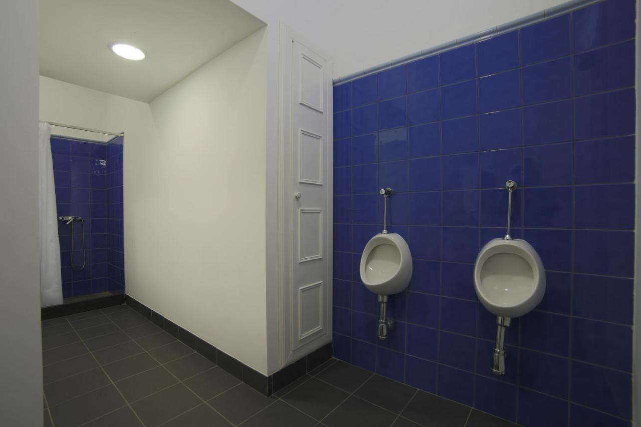 Bed 8-Bed Mixed Dormitory Room