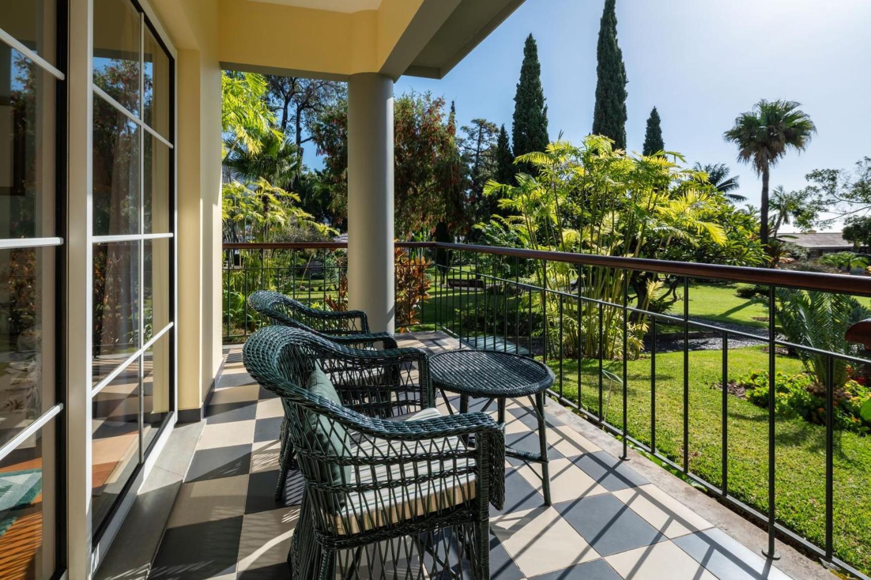 Deluxe Garden Room
