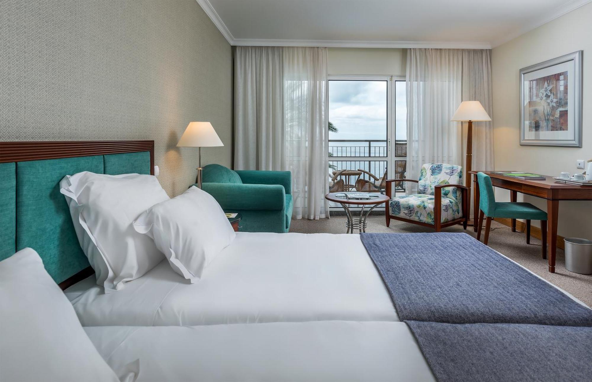 Twin Room Sea View